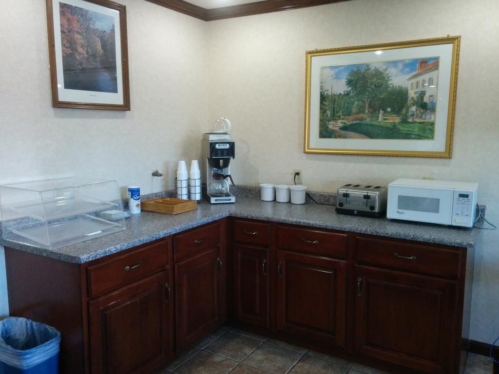 Budget Inn- Troy ภายนอก รูปภาพ
